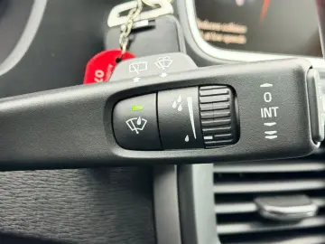 VOLVO V40 2015 1.6D E5 Garantie 12 Luni Rate Avans 0 doar Cu