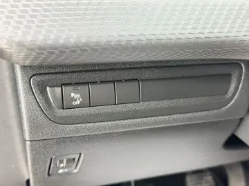 PEUGEOT 208 2018 1.2i E6 Garantie 12 Luni Rate Avans 0 Doar