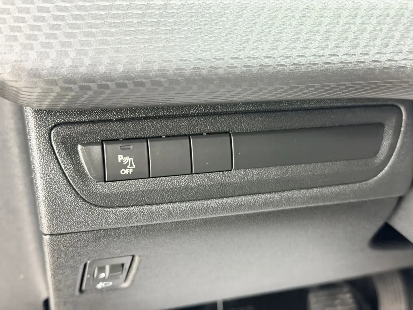 PEUGEOT 208 2018 1.2i E6 Garantie 12 Luni Rate Avans 0 Doar