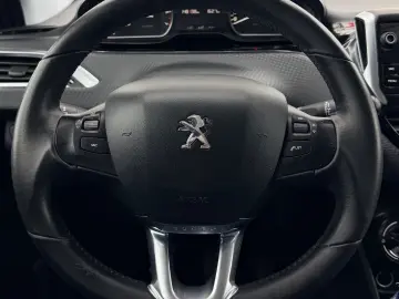 PEUGEOT 208 2018 1.2i E6 Garantie 12 Luni Rate Avans 0 Doar