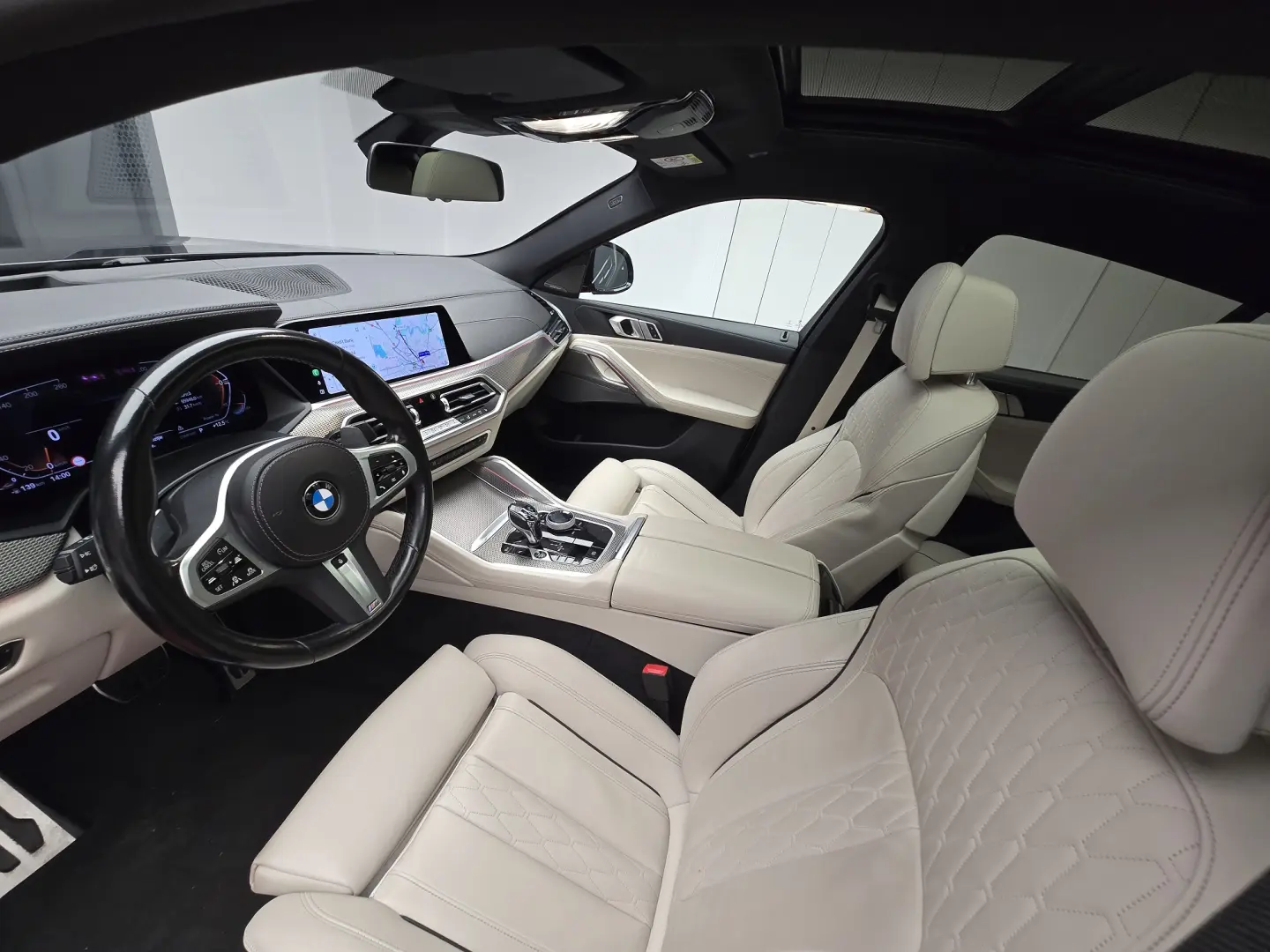 BMW X6 xDrive 40i MHEV M Packet