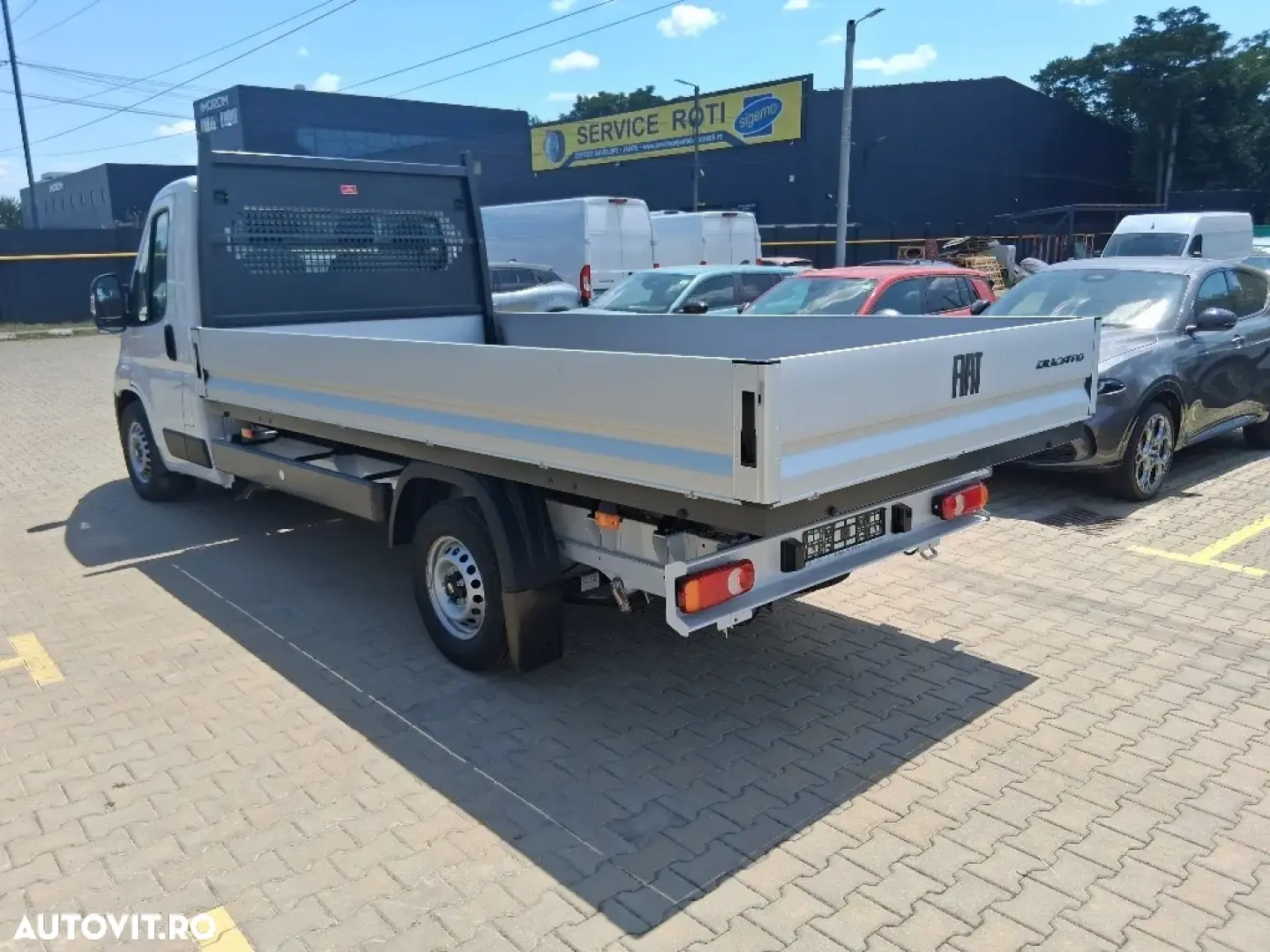 Fiat Ducato Maxi Cabinato cu bena fixa
