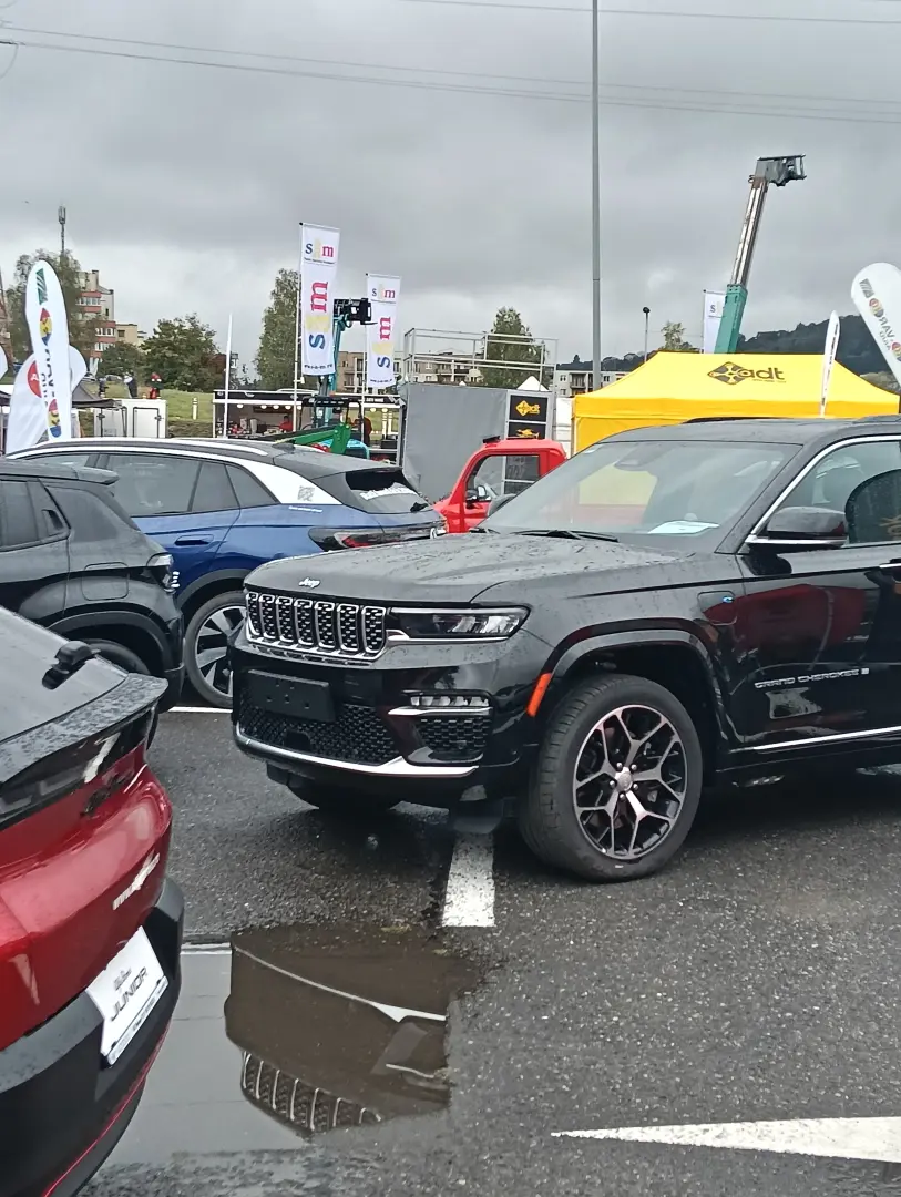 Grand Cherokee 4xe 2.0 PHEV 380 CP AT8 4WD