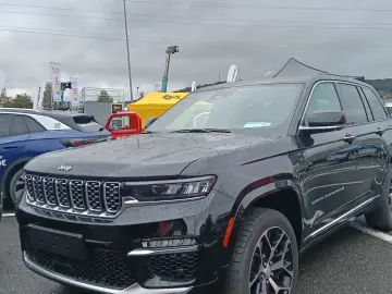 Grand Cherokee 4xe 2.0 PHEV 380 CP AT8 4WD