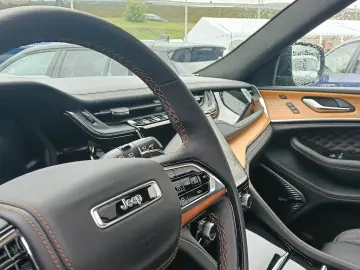 Grand Cherokee 4xe 2.0 PHEV 380 CP AT8 4WD