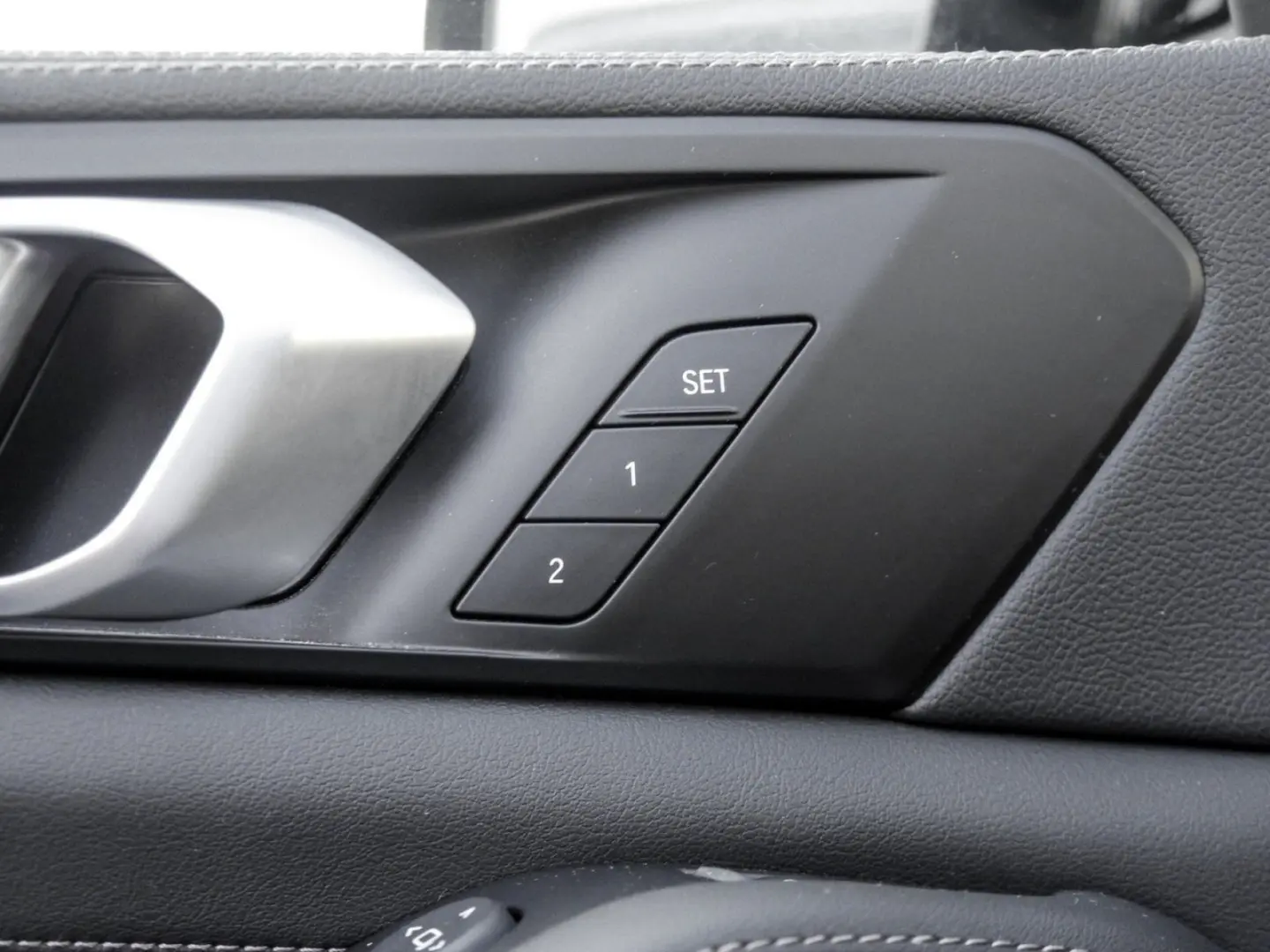 X5 xDrive45e M Sport 2-Achs Luftfed. AHK Pano DA