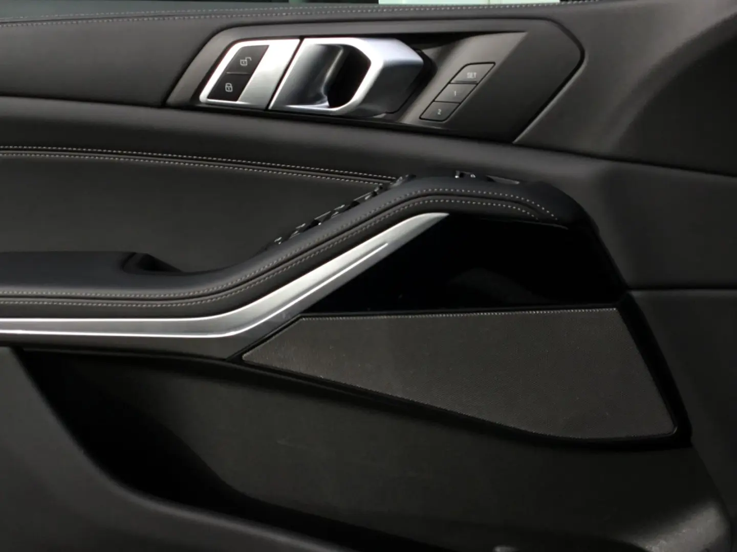 X5 xDrive50e M SPORT PRO PANO AHK PAP HK SOUND