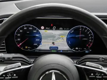GLE 400 e 4M  AMG DISTR PANO KEYL MBeam 360 KAM
