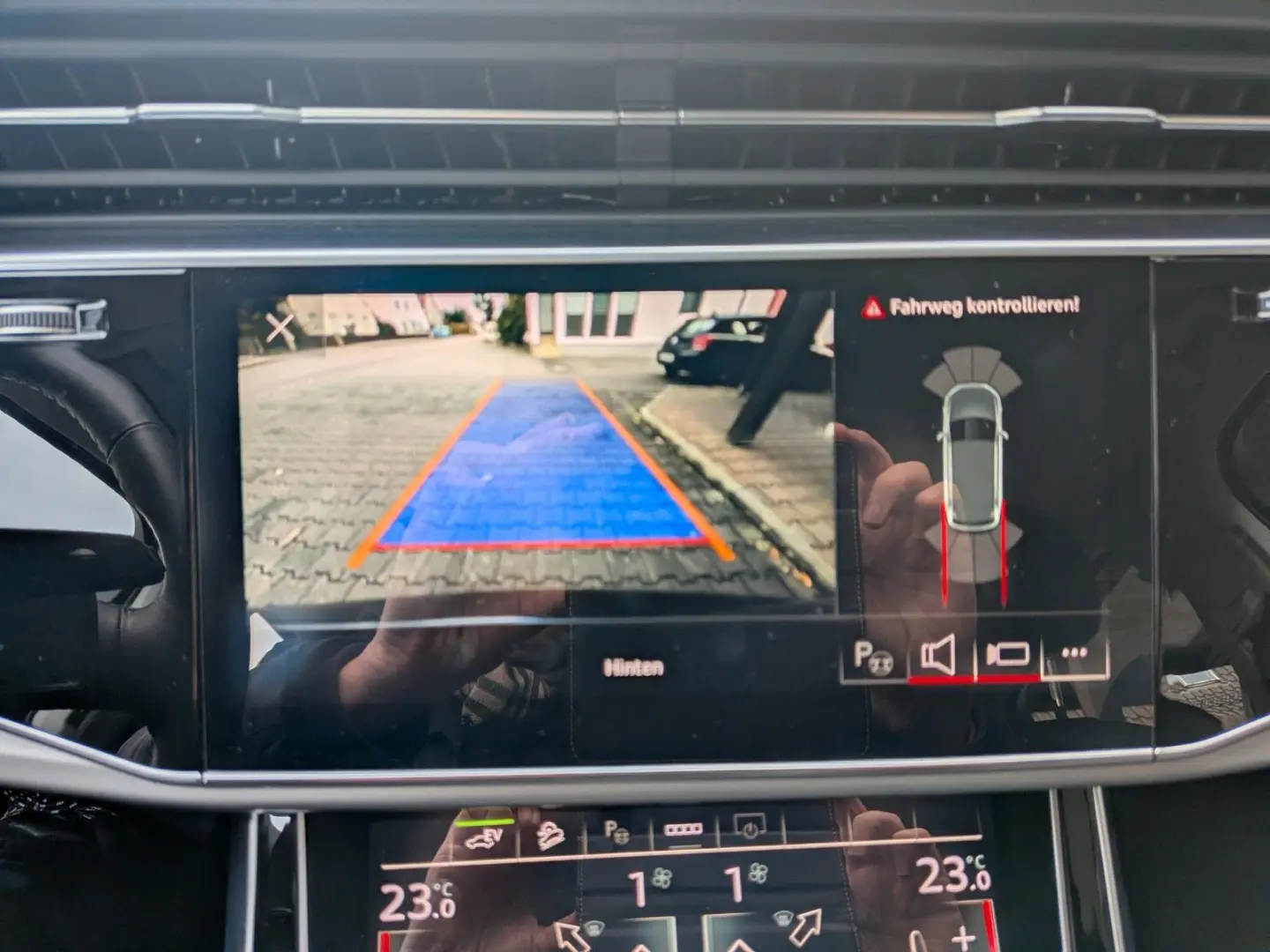 Q7 55 TFSI e quattro S-Line  21 -Alu Businesspak