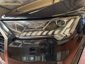 Q7 55 TFSI e S-Line Leder Matrix-LED RearView B&