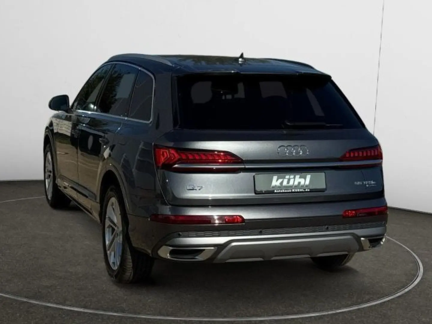 Q7 55 TFSI e quattro S line Navi HUD LM20