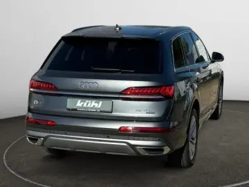 Q7 55 TFSI e quattro S line Navi HUD LM20