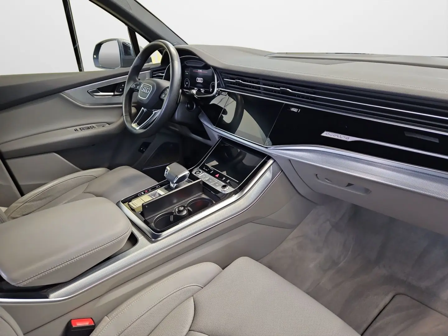 Q7 55 TFSI e tiptronic quattro S line NaviPlus L