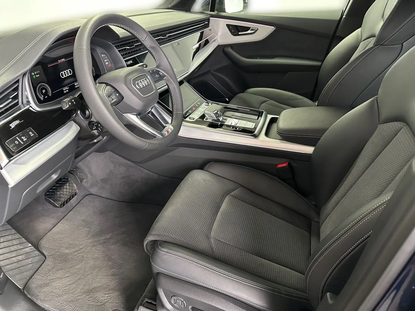 Q7 55 TFSI e quattro S line LED Navi B&O AHK