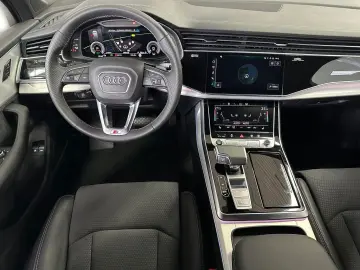 Q7 55 TFSI e quattro S line LED Navi B&O AHK