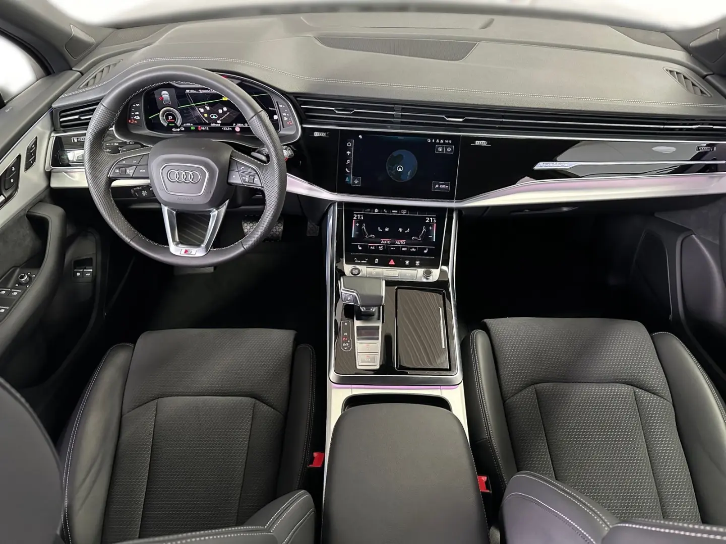 Q7 55 TFSI e quattro S line LED Navi B&O AHK