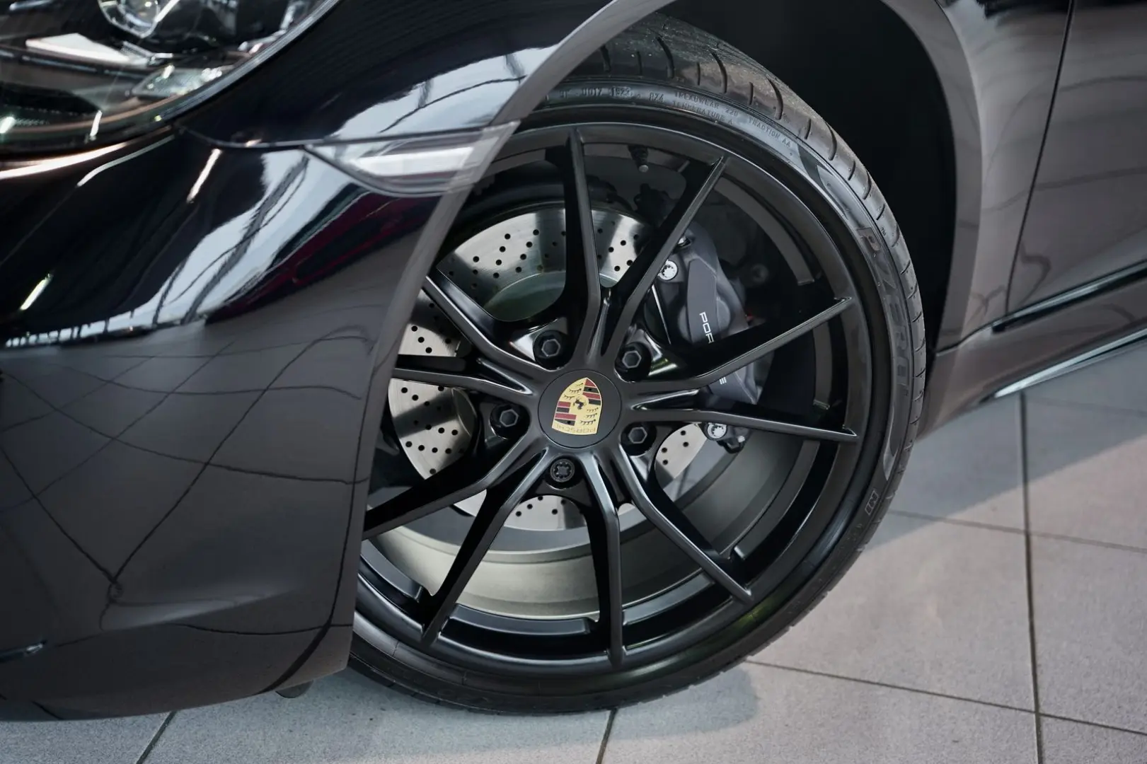 Cayman 718 PDK 1.H  20  Sport-Abgas  Sportsitze