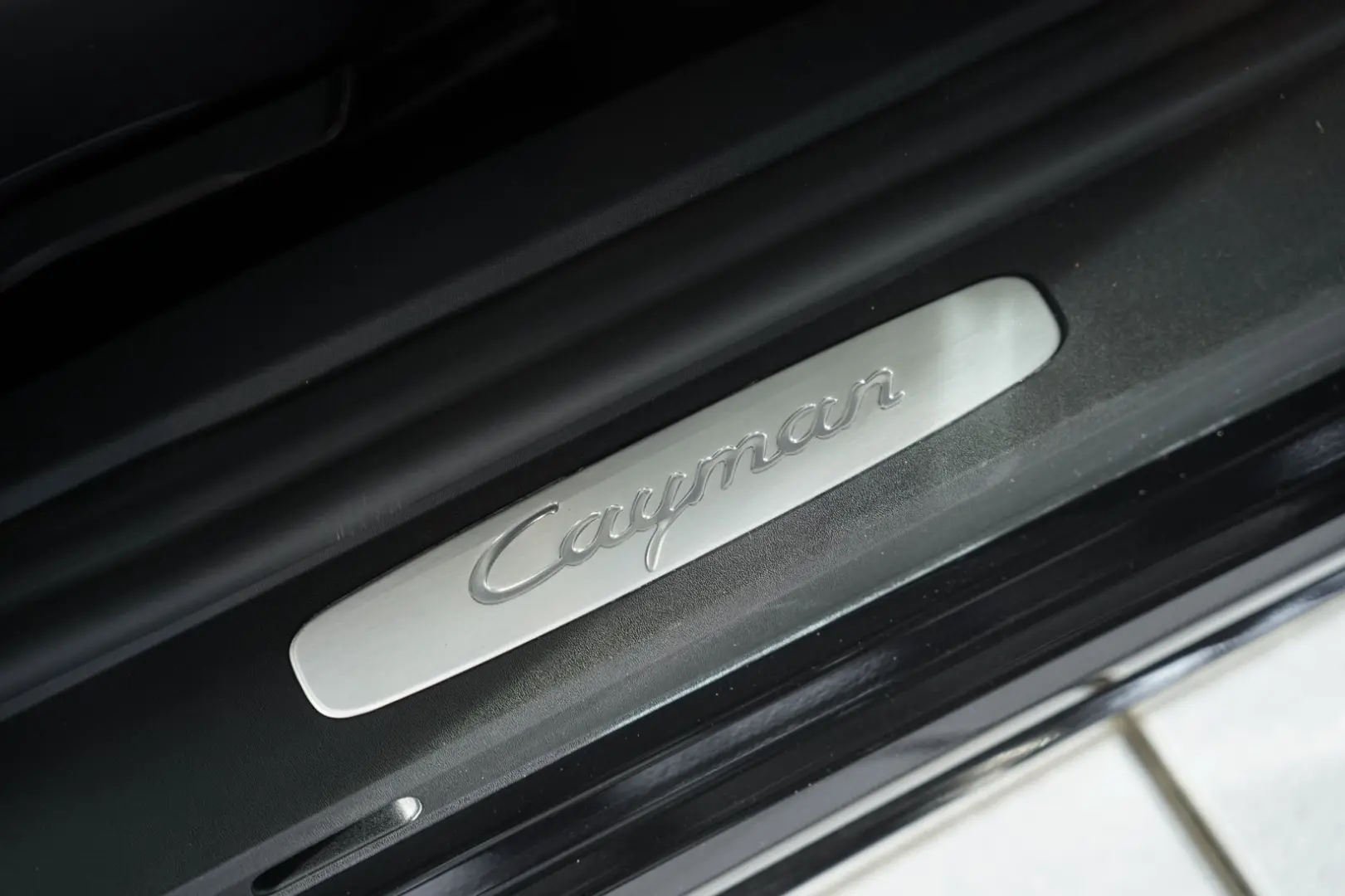 Cayman 718 PDK 1.H  20  Sport-Abgas  Sportsitze