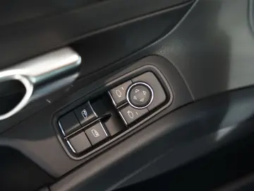 Cayman 718 PDK 1.H  20  Sport-Abgas  Sportsitze