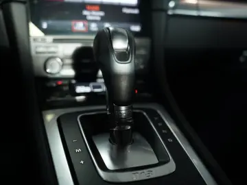 Cayman 718 PDK 1.H  20  Sport-Abgas  Sportsitze