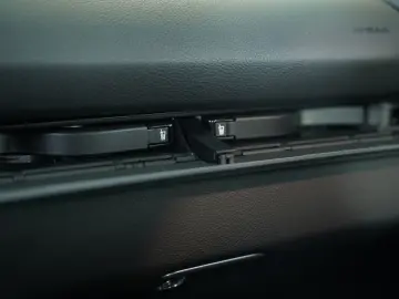 Cayman 718 PDK 1.H  20  Sport-Abgas  Sportsitze