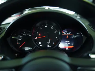 Cayman 718 PDK 1.H  20  Sport-Abgas  Sportsitze