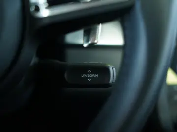 Cayman 718 PDK 1.H  20  Sport-Abgas  Sportsitze