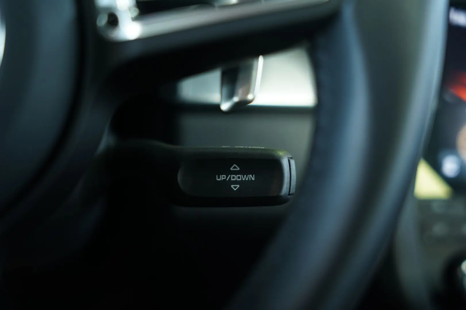 Cayman 718 PDK 1.H  20  Sport-Abgas  Sportsitze