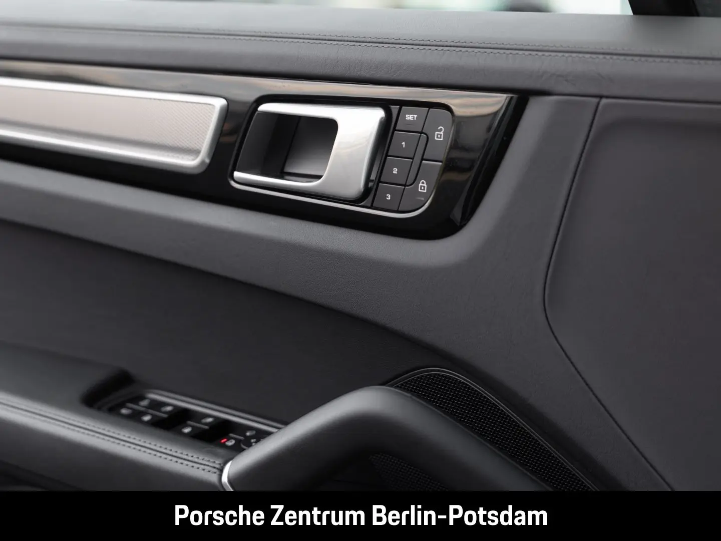 Cayenne E-Hybrid Platinum Edition Panoramadach