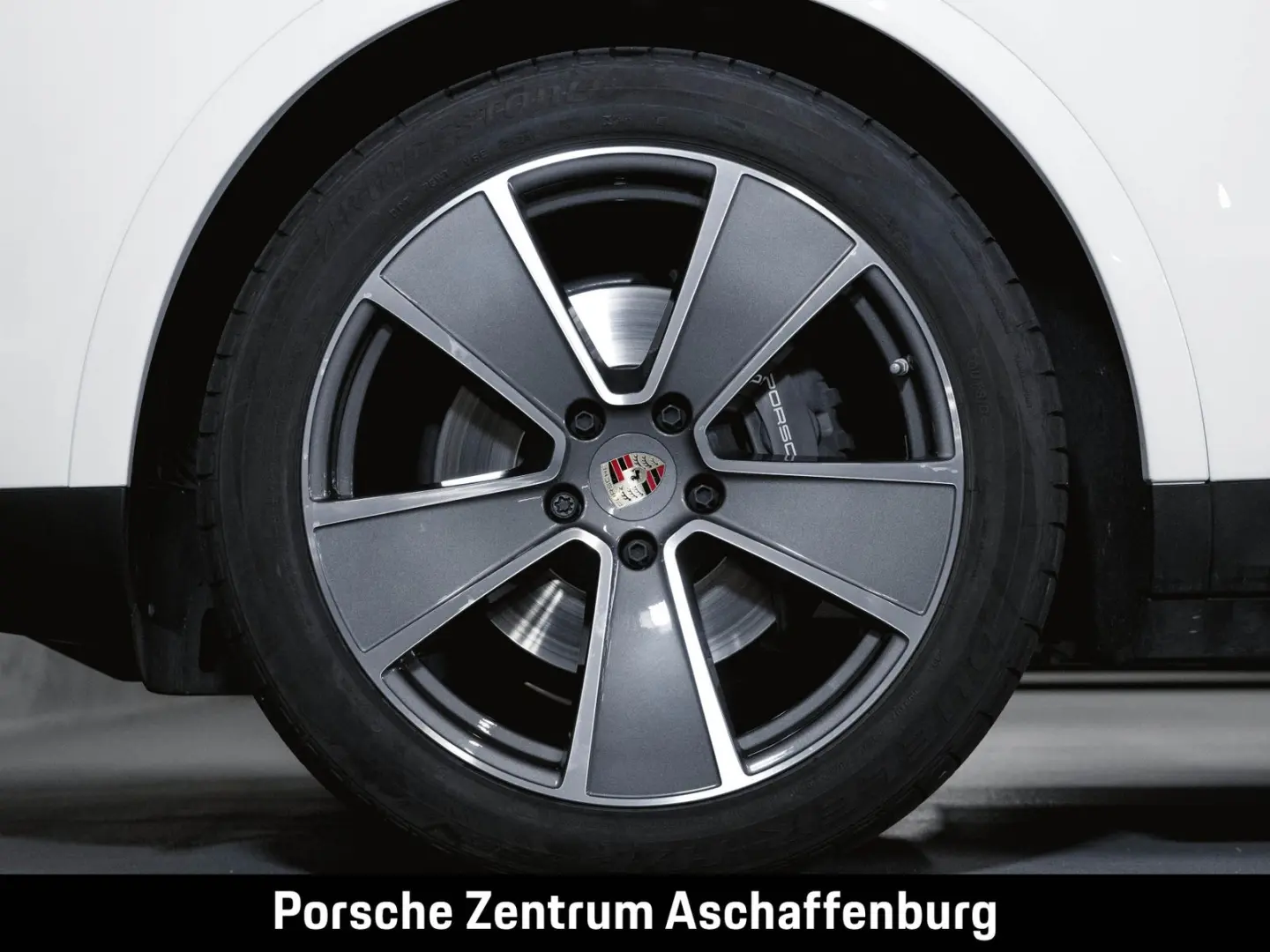 Cayenne E-Hybrid Platinum Edition Luftfederung