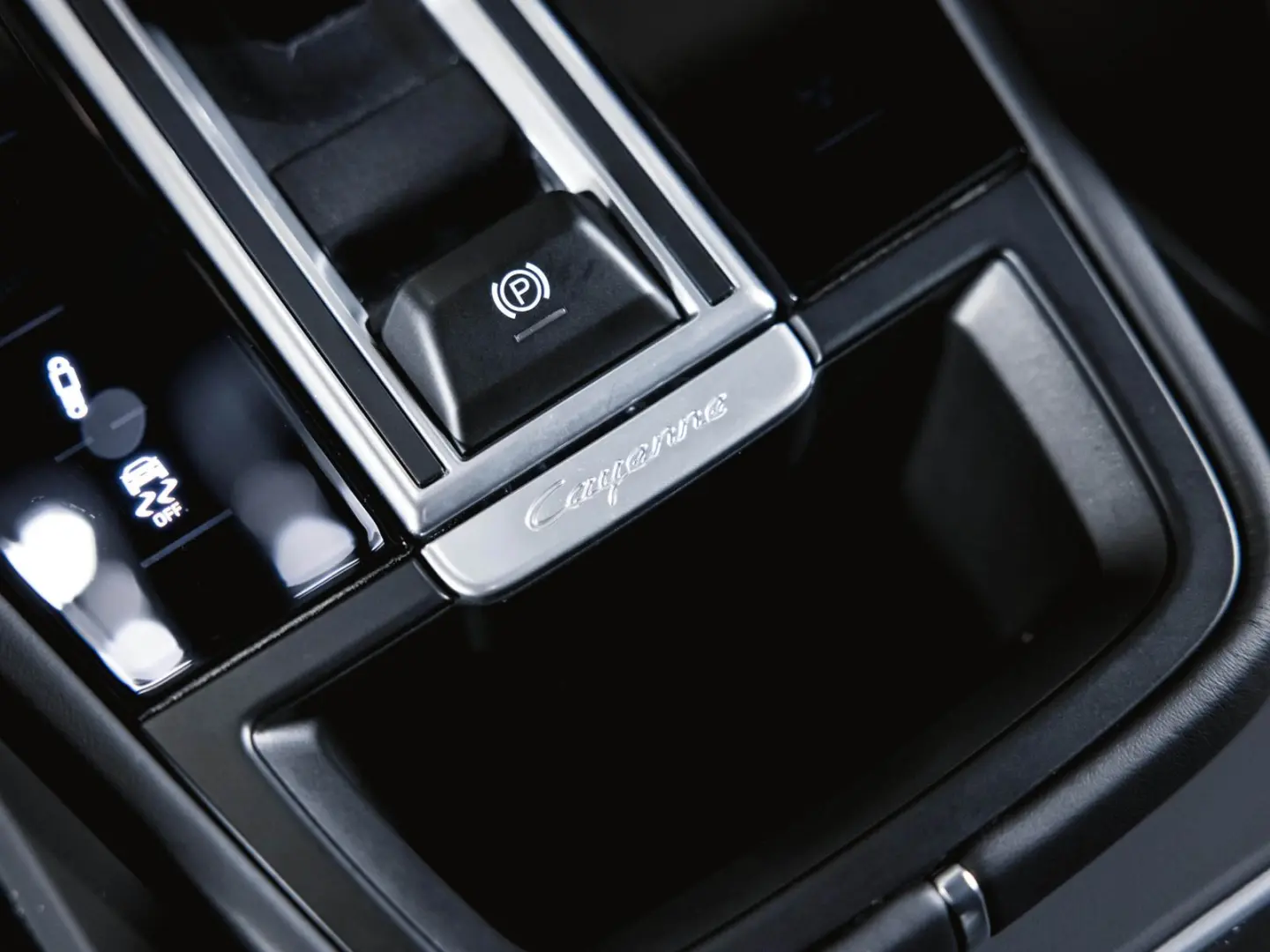 Cayenne E-Hybrid Platinum Edition Luftfederung