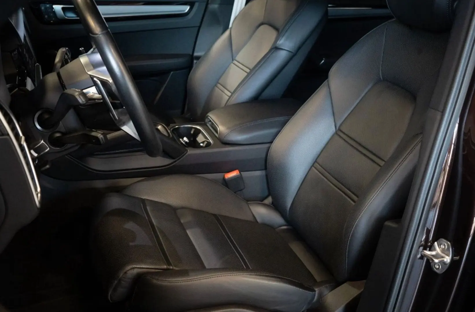 Cayenne Coupe E-Hybrid Platinum Edition