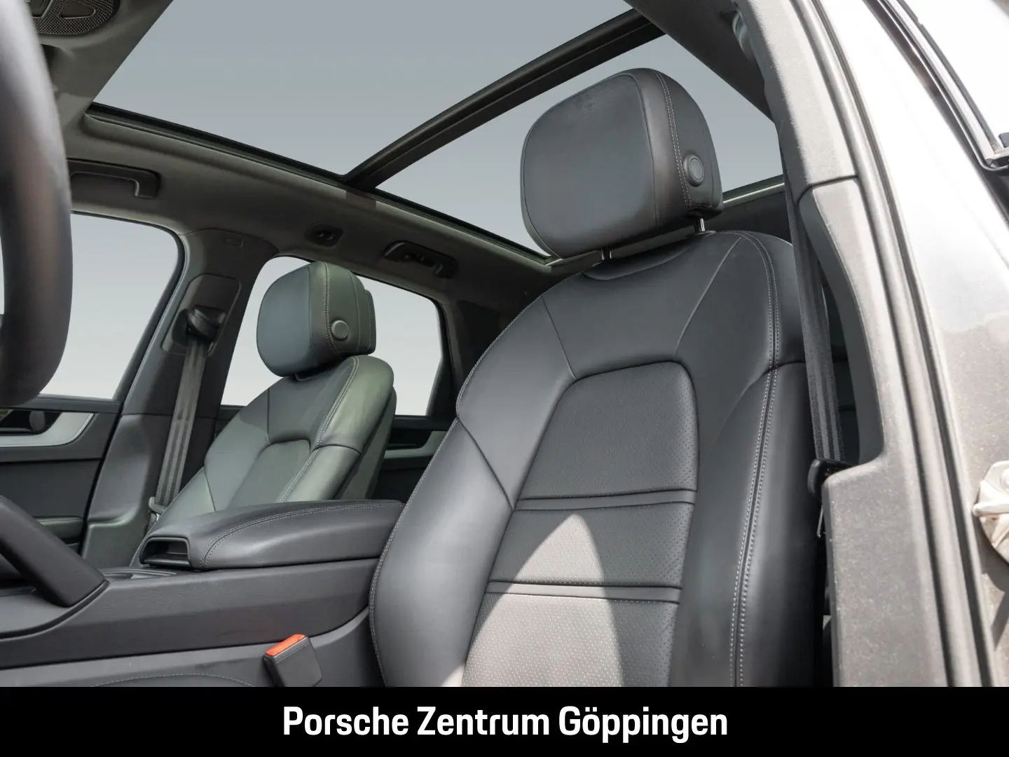 Cayenne E-Hybrid Sport-Chrono Panoramadach LED