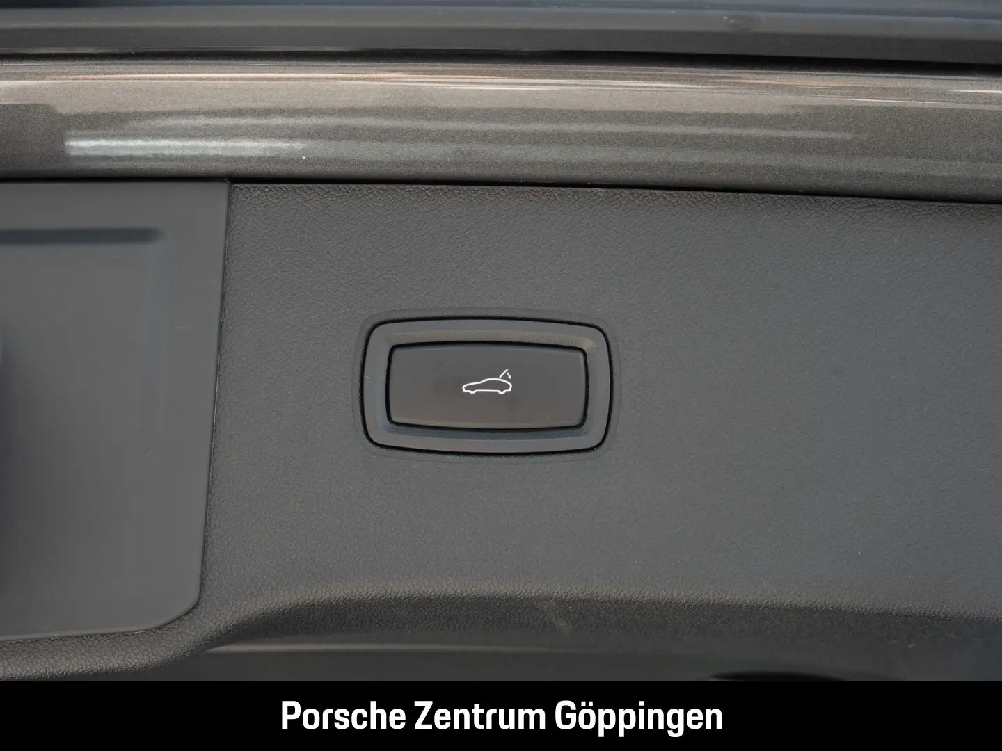 Cayenne E-Hybrid Sport-Chrono Panoramadach LED