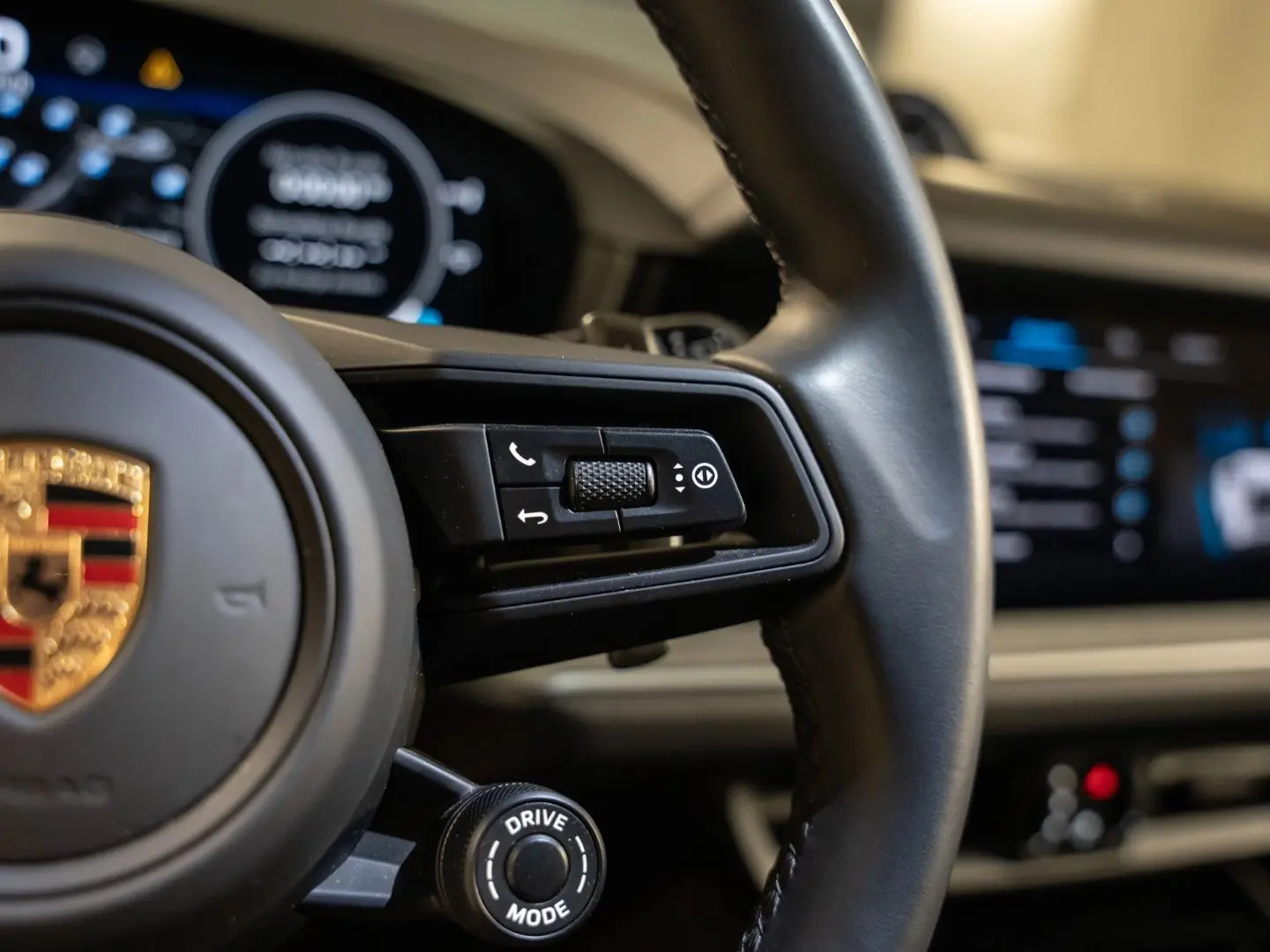 Cayenne E-Hybrid HeadUp Sport Chrono PASM BOSE