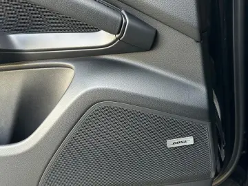 Cayenne Beif.-Displ.   Pano   Bose   PASM   21