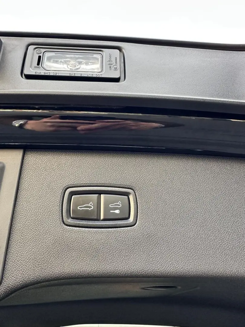 Cayenne Beif.-Displ.   Pano   Bose   PASM   21