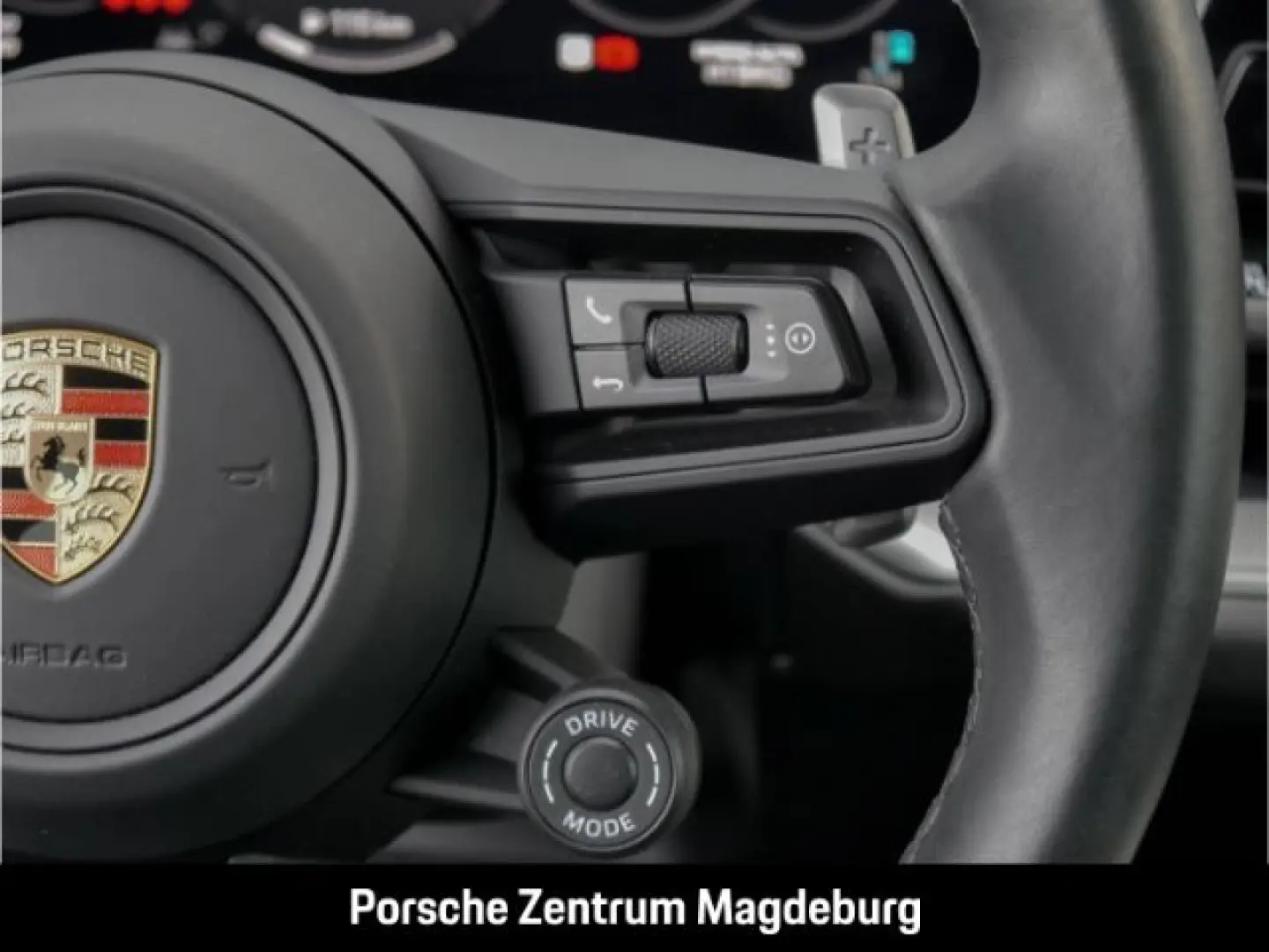 Cayenne E-Hybrid PANO BOSE HD-MATRIX INNO PASM