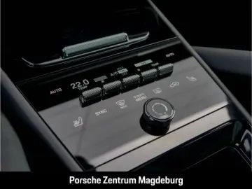 Cayenne E-Hybrid PANO BOSE HD-MATRIX INNO PASM