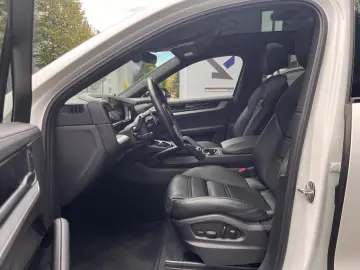 Cayenne Coupe E-Hyb. #HINTERACHS! PDCC! ACC! 360