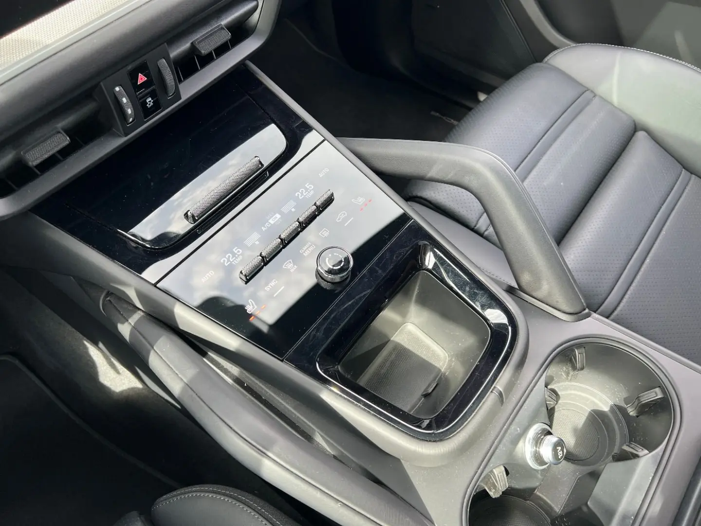 Cayenne E-Hybrid   Luftfederung   InnoDrive