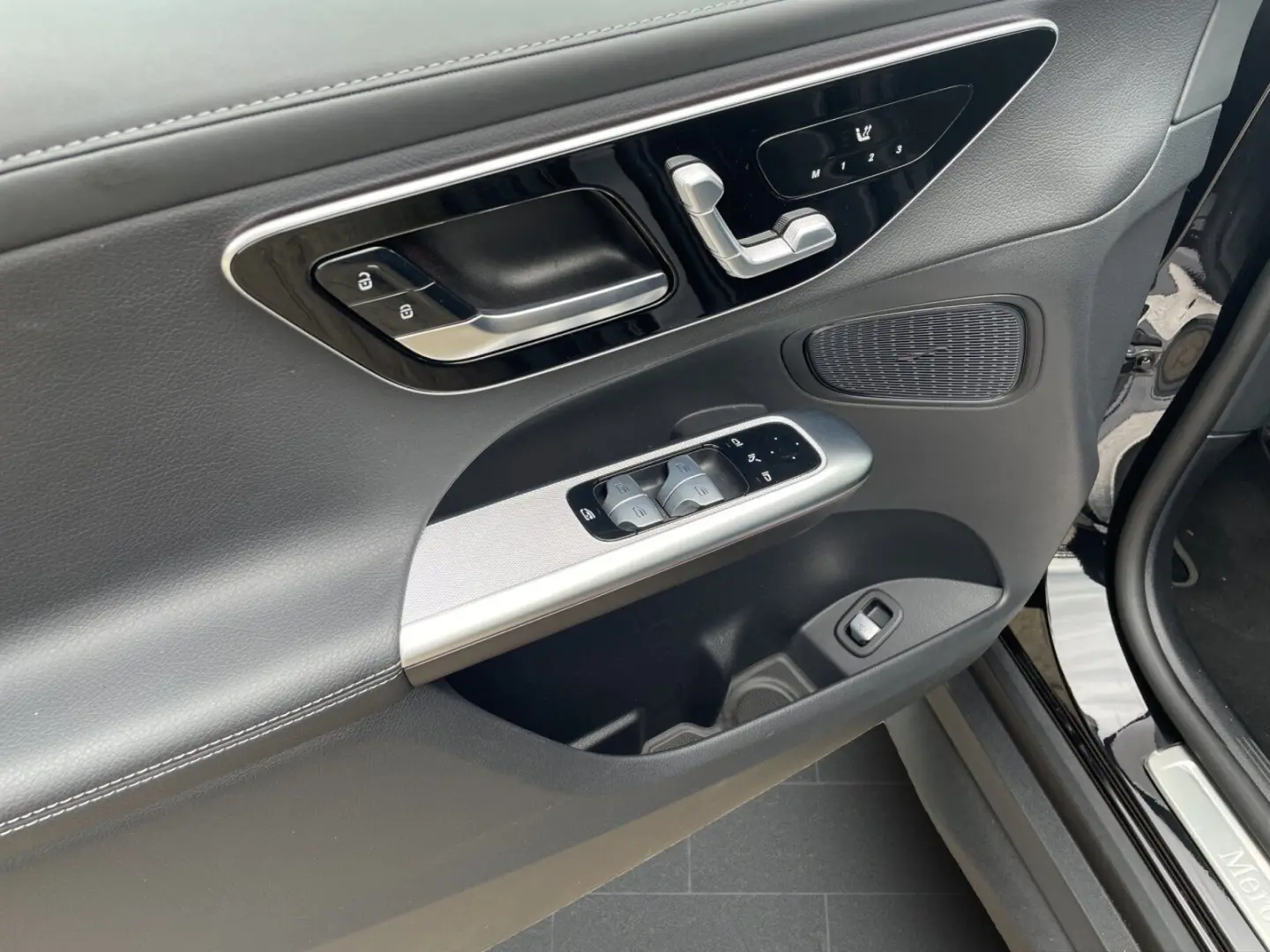 GLC 300 4M AMG AHK AMBIENTE  360 20 ZOLL MBUX