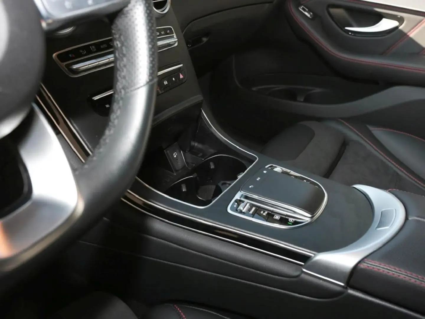 GLC 300 4M Coupé AMG Night MBUX Navi EasyP Kamer