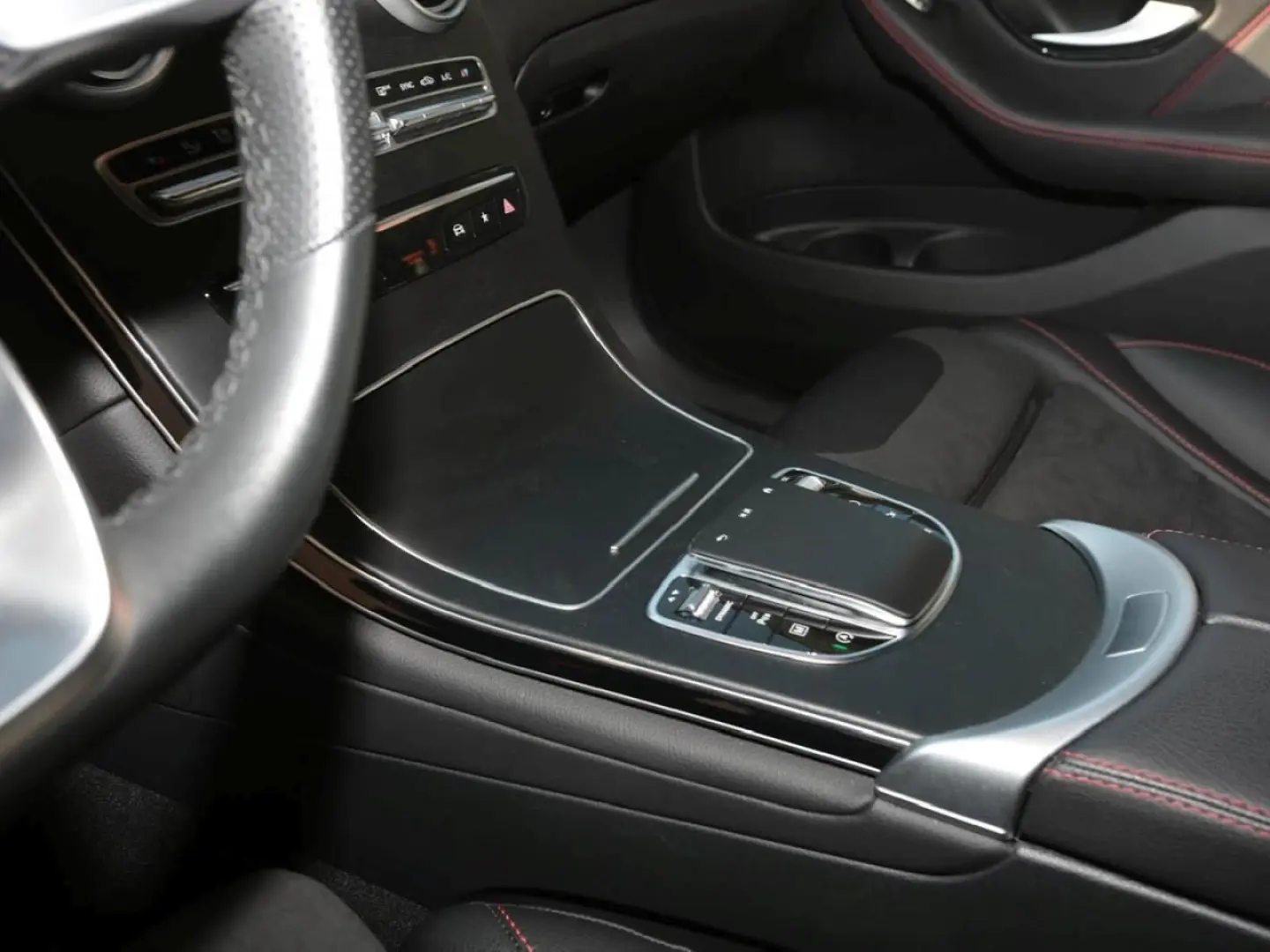 GLC 300 4M Coupé AMG Night MBUX Navi EasyP Kamer