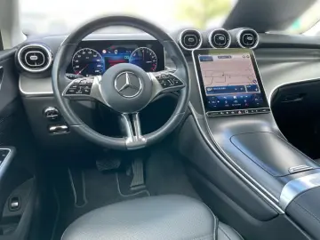 GLC 300 de 4M AVANTGARDE AHK LED SHZ 360 KAMERA