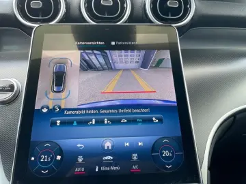 GLC 300 de 4M AVANTGARDE AHK LED SHZ 360 KAMERA