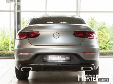 GLC 300 4M. AMG NIGHT LED 360  19ZOLL MBUX-NAVI