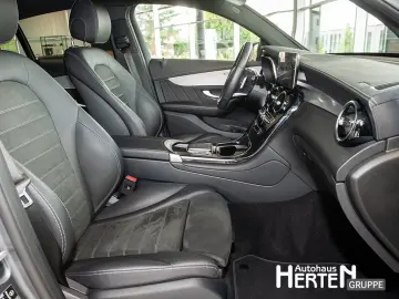 GLC 300 4M. AMG NIGHT LED 360  19ZOLL MBUX-NAVI