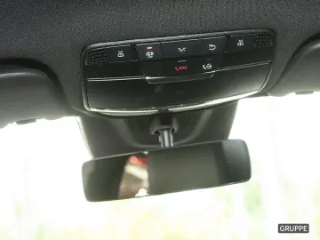 GLC 300 4M. AMG NIGHT LED 360  19ZOLL MBUX-NAVI