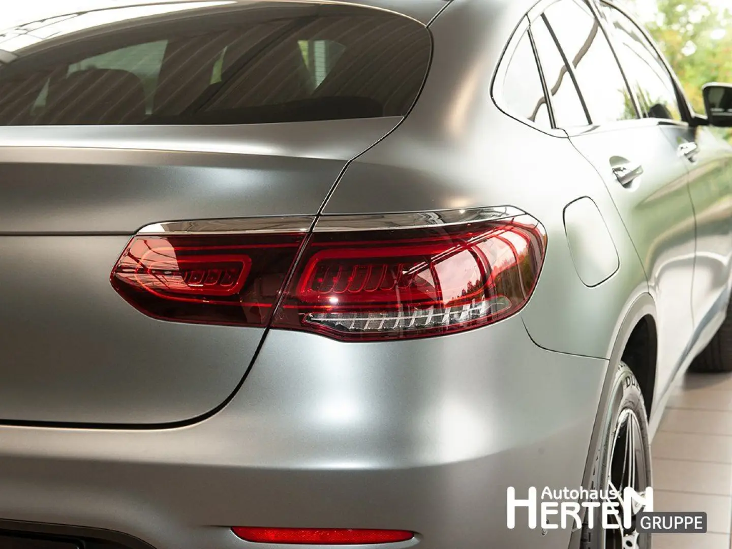 GLC 300 4M. AMG NIGHT LED 360  19ZOLL MBUX-NAVI